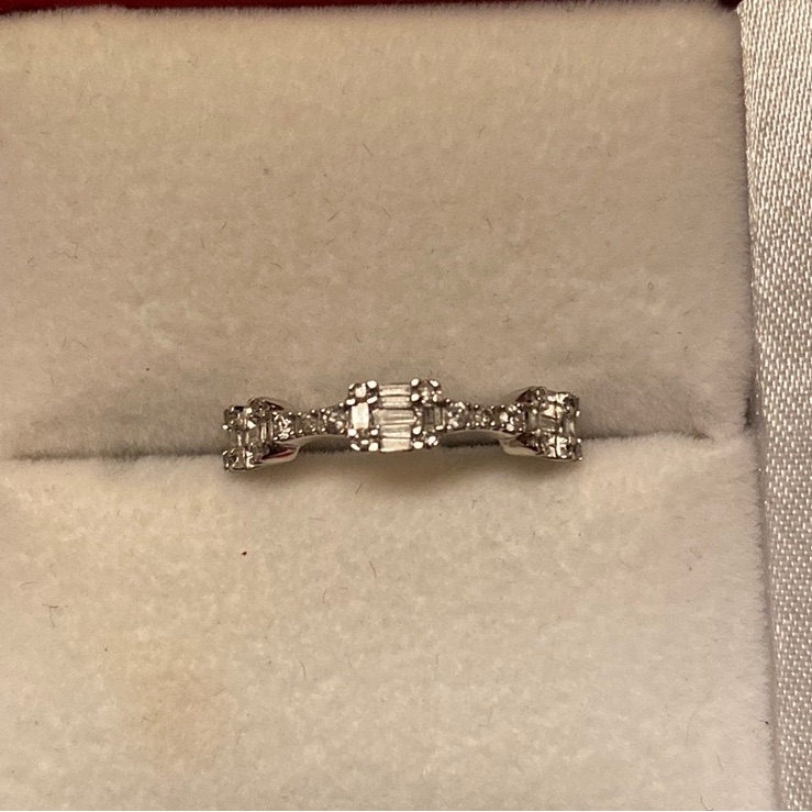 White Gold And Diamond Ring